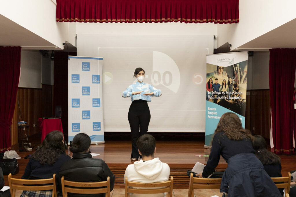 Debate CobreSR11 scaled 1
